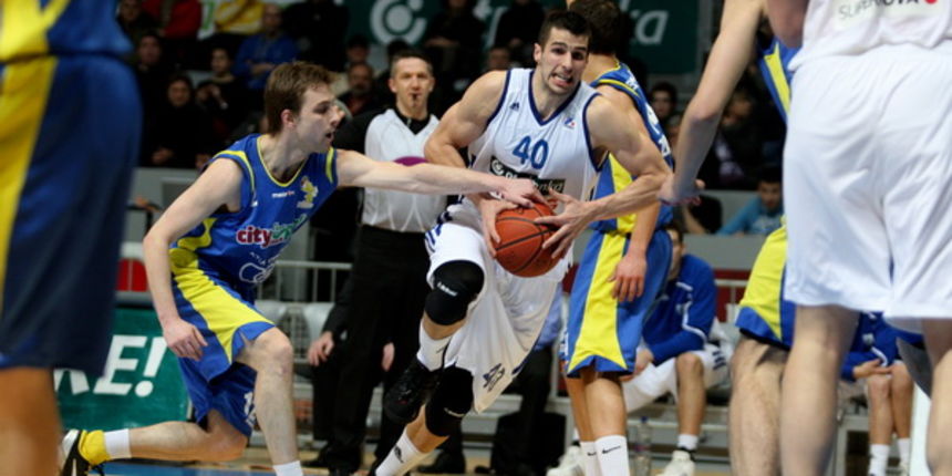 Zadar, 190212.Dvorana Kresimir Cosic.17. kolo A1 lige. Utakmica izmedju KK Zadra i KK Zaboka.Na fotografiji: Zoran Vrkic, igrac Zadra.Foto: Andrija Lucic / CROPIX Zadar, 190212.Dvorana Kresimir Cosic.17. kolo A1 lige. Utakmica izmedju KK Zadra i KK Zaboka.Na fotografiji: Zoran Vrkic, igrac Zadra.Foto: Andrija Lucic / CROPIX