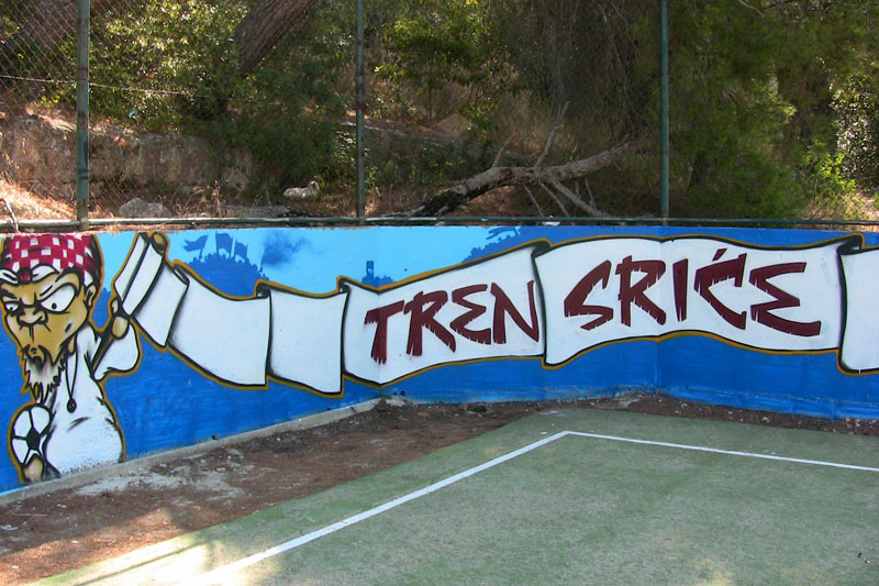 Nogometno igralište u Kukljici – prije i poslije