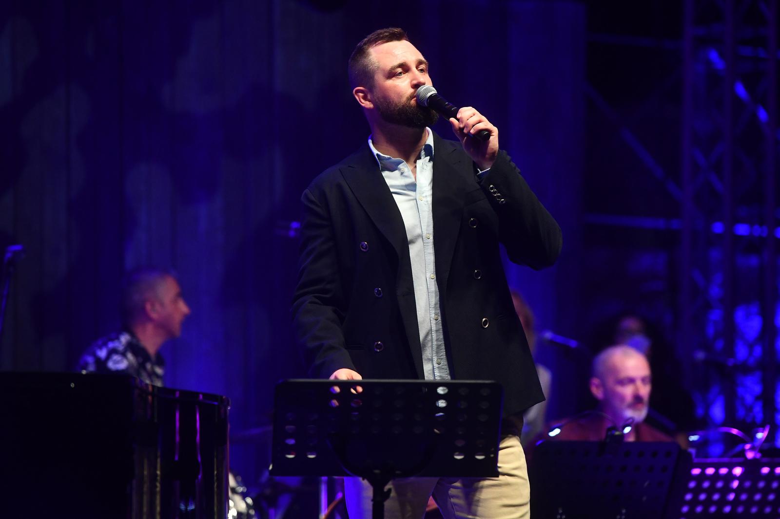 Koncert “Arsen, Čovjek kao ja” @ Tvrđava Sv. Mihovila