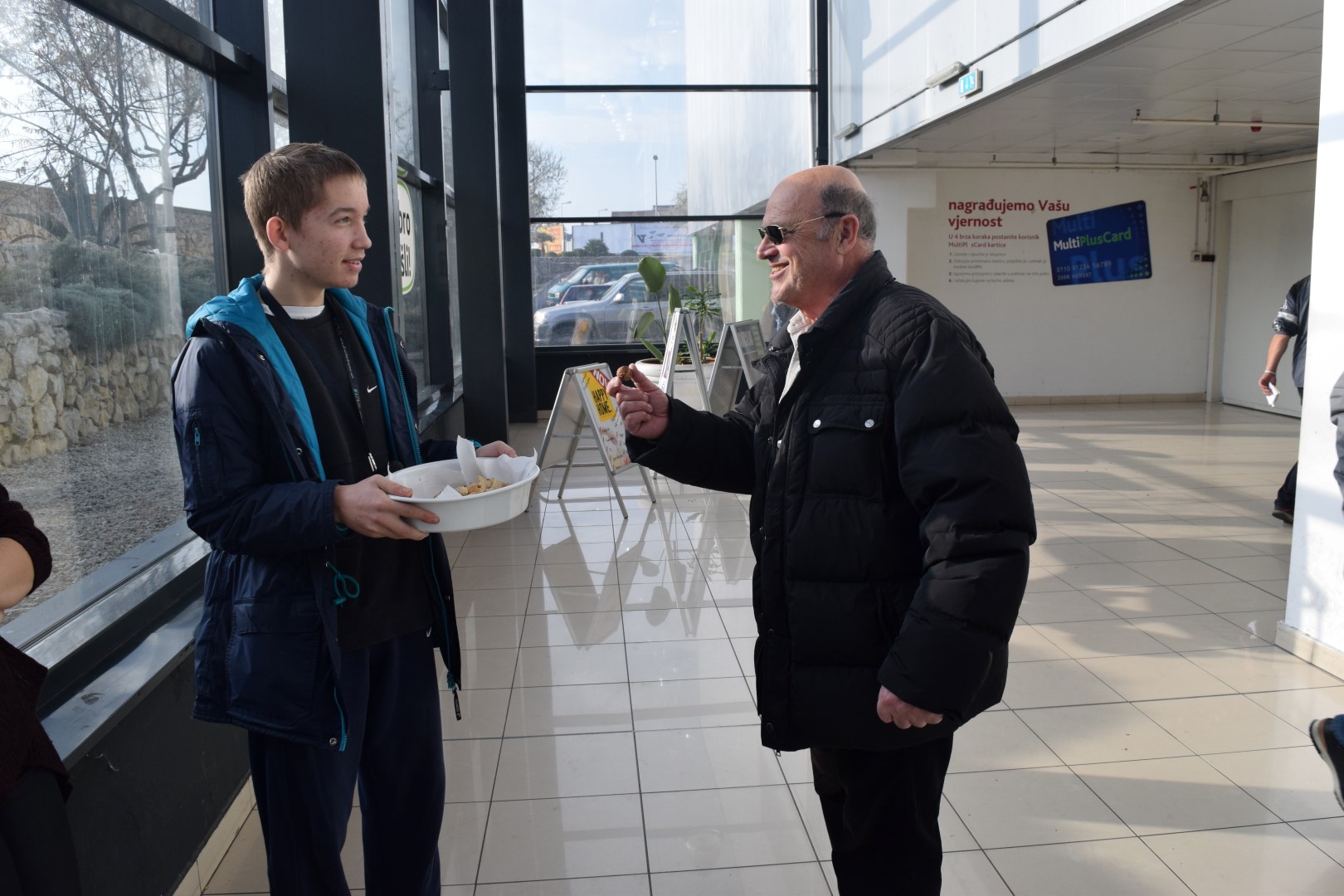 Učenici PPV Stanka Ožanića promovirali zdravu hranu u trgovini Bio svijet