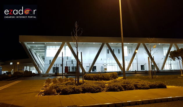 Terminal u Luci Gaženica, Luka Gaženica