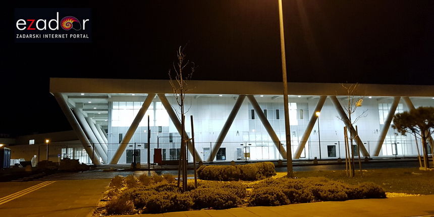 Terminal u Luci Gaženica, Luka Gaženica