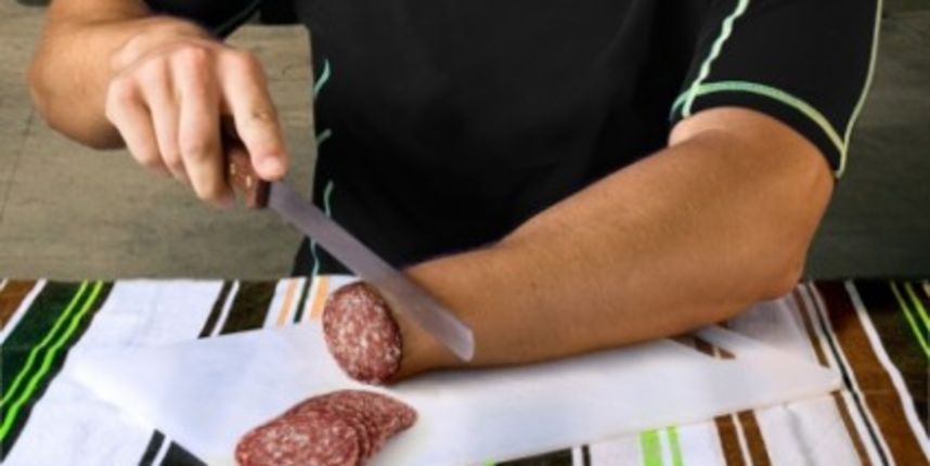 Novo u restoranskoj ponudi – ljudsko meso (Metro-portal.hr) Novo u restoranskoj ponudi – ljudsko meso (Metro-portal.hr)