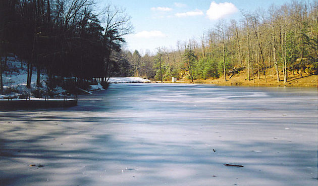 Zaleđeno jezero (Foto: kingdomcome.org)
