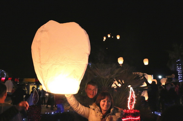 Paljenjem prve adventske svijeće i prigodnim zabavnim programom započela manifestacija Advent na otoku Viru
