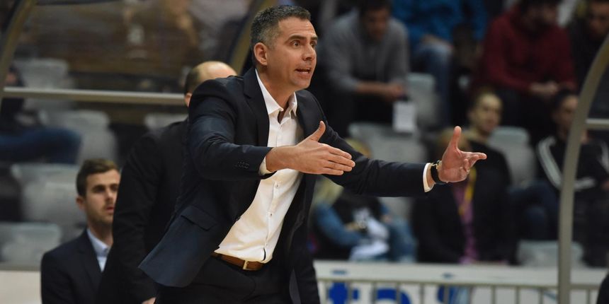 Kup Krešimira Ćosića, finale: KK Cedevita – KK Cibona 86-74 Kup Krešimira Ćosića, finale: KK Cedevita – KK Cibona 86-74