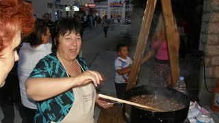 OLYMPUS DIGITAL CAMERA OLYMPUS DIGITAL CAMERA