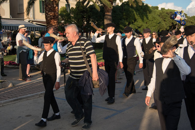 11. Gastol stol na biogradskoj rivi. Foto: Vinko Pešić 11. Gastol stol na biogradskoj rivi. Foto: Vinko Pešić