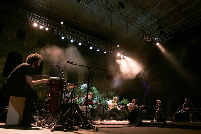 Pula, 230810.
Paco de Lucia i band nastupili su u Pulskoj areni u sklopu turneje 2010.
Foto: Srecko Niketic / CROPIX
