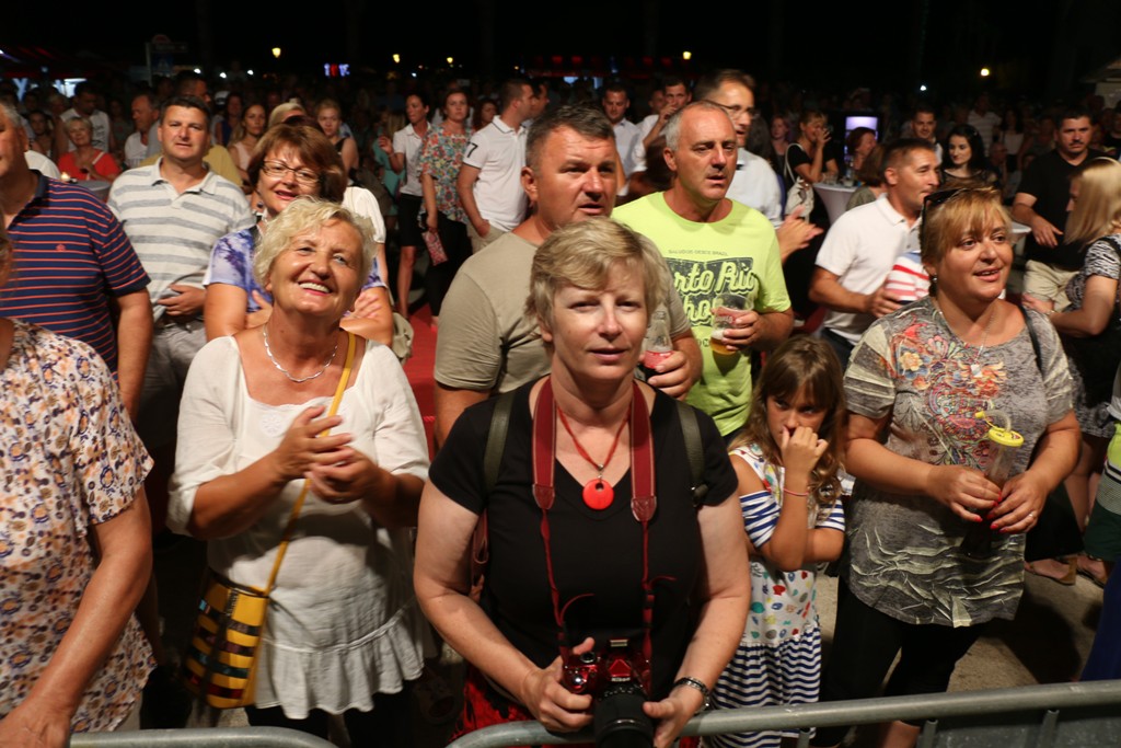 Večer arija i šansona na Viru: Đani & Nera