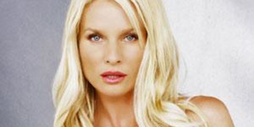 Nicollette Sheridan (Foto: poptower.com) Nicollette Sheridan (Foto: poptower.com)