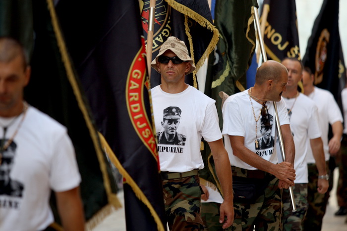 Zadar, 210812.
Hrvatski branitelji krenuli su jutros u hodnju koja ce trajati pet dana. Sudjeluju: Udruga veterana hrvatskih gardijskih postrojbi, Udruga veterana SJP MUP-a RH, UMDDRH Zadar, 210812.
Hrvatski branitelji krenuli su jutros u hodnju koja ce trajati pet dana. Sudjeluju: Udruga veterana hrvatskih gardijskih postrojbi, Udruga veterana SJP MUP-a RH, UMDDRH