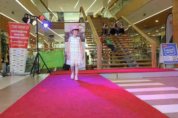 Dječja modna revija u Bure Centru Biograd