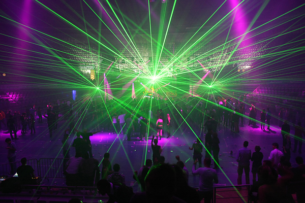 Doček Nove godine na Višnjiku uz DJ Moralesa (Foto:Saša Čuka)