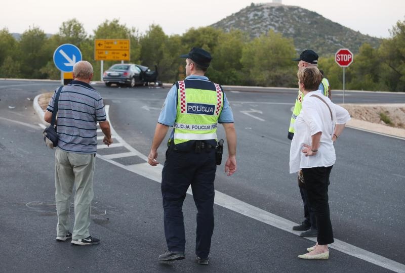Stravičan sudar na vodičkoj obilaznici odnio jedan još jedan život a šest je osoba teško ozljeđeno