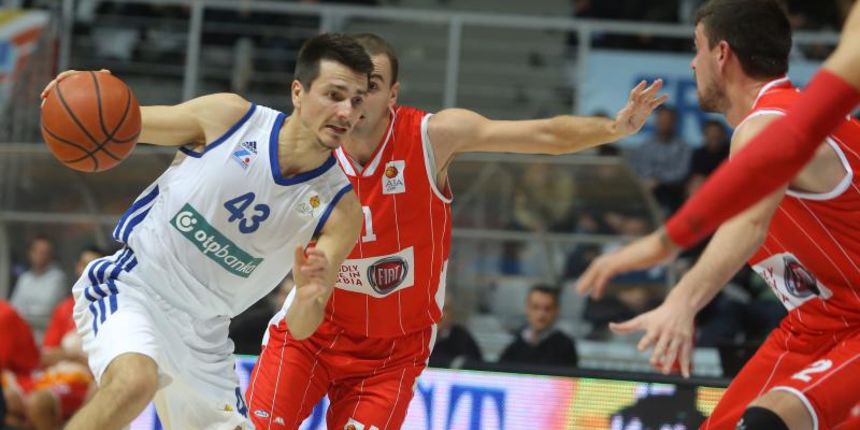 Utakmica 12. kola ABA lige, susret izmedju KK Zadar i KK Radnički u SC Višnjik. Photo: Filip Brala/PIXSELL Utakmica 12. kola ABA lige, susret izmedju KK Zadar i KK Radnički u SC Višnjik. Photo: Filip Brala/PIXSELL