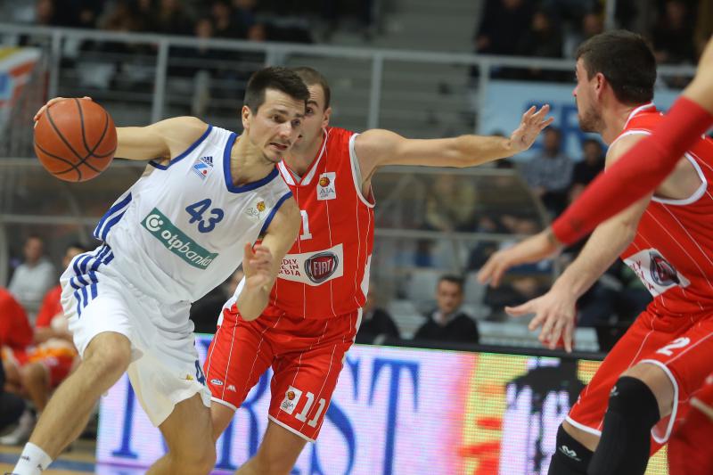 Utakmica 12. kola ABA lige, susret izmedju KK Zadar i KK Radnički u SC Višnjik. Photo: Filip Brala/PIXSELL Utakmica 12. kola ABA lige, susret izmedju KK Zadar i KK Radnički u SC Višnjik. Photo: Filip Brala/PIXSELL