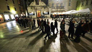 Procesija Velikog petka, 6. travnja 2012. (foto:Saša Čuka) Procesija Velikog petka, 6. travnja 2012. (foto:Saša Čuka)