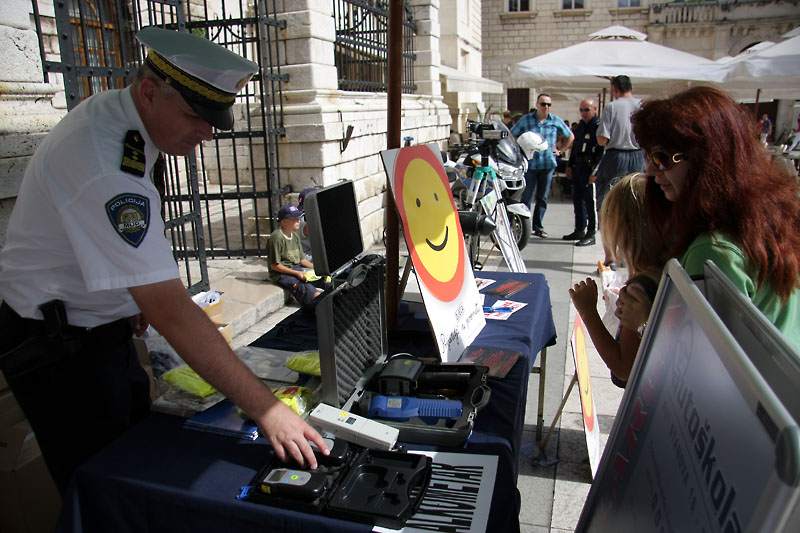 Akcija Zadarske policije i HAK-a: Djeca, prijatelji u prometu