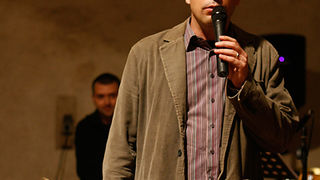 Izložba fotografija Ive Pervana i Mladena Radolovića Mrlje u crkvi SV.Donata Izložba fotografija Ive Pervana i Mladena Radolovića Mrlje u crkvi SV.Donata