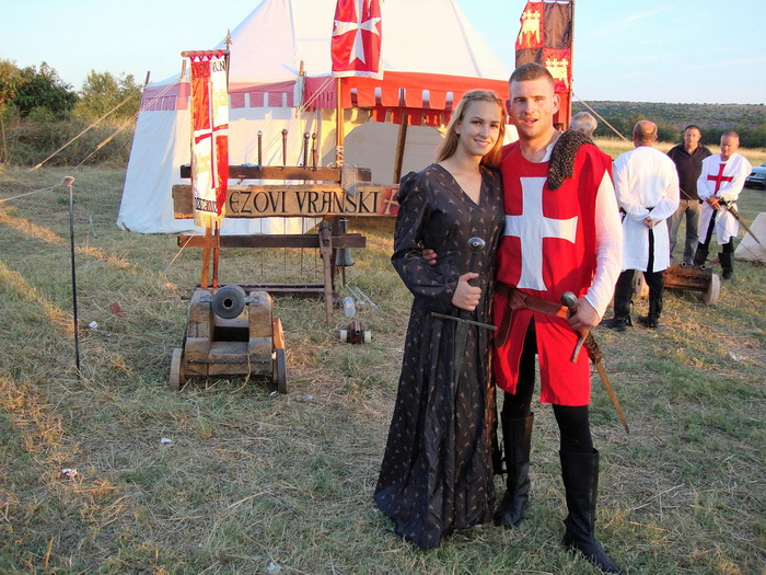 10. jubilarni povijesno-scenski spektakl “Dani Vitezova vranskih” u Vrani. Foto: Gordana Šarić 10. jubilarni povijesno-scenski spektakl “Dani Vitezova vranskih” u Vrani. Foto: Gordana Šarić