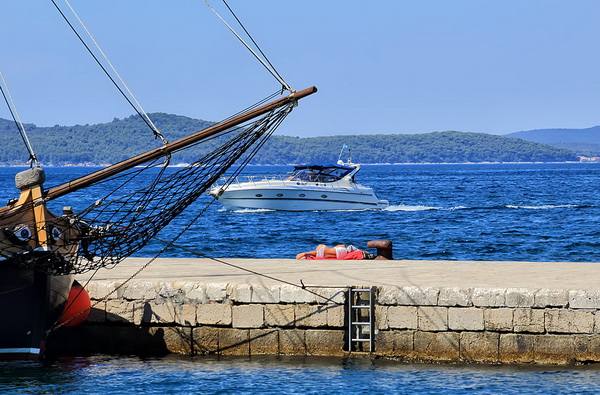 Skitnja gradom 30. kolovoza 2013. Foto: Roberto Lerga Skitnja gradom 30. kolovoza 2013. Foto: Roberto Lerga