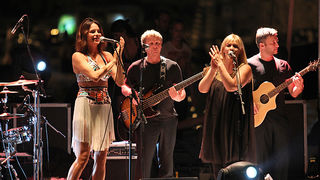 Severina na Ponton Festivalu, 30. srpnja (foto:Saša Čuka) Severina na Ponton Festivalu, 30. srpnja (foto:Saša Čuka)