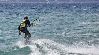 Surferi i kiteri guštali u južini na Boriku Surferi i kiteri guštali u južini na Boriku
