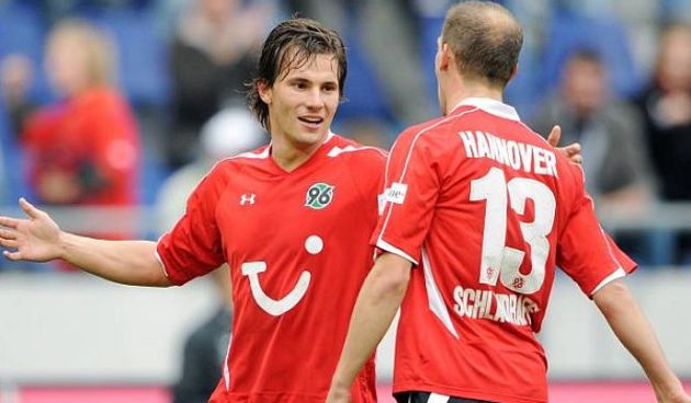 Huzsti i Schlaudraff, Hannover (Foto:imago@kicker.de)