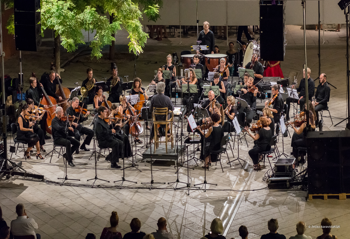 Società Filarmonia iz Italije za kraj Glazbenih večeri u sv. Donatu Società Filarmonia iz Italije za kraj Glazbenih večeri u sv. Donatu
