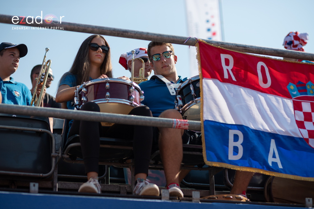 Davis Cup: Vruća navijačka atmosfera u meču Ćilića i Querreya