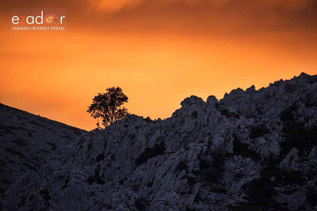 Prekrasna zvjezdana noć na Tulovim gredama Prekrasna zvjezdana noć na Tulovim gredama