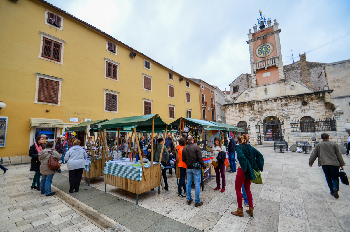 Narodni trg: Sajam udruga, foto: Marin Pitton Narodni trg: Sajam udruga, foto: Marin Pitton
