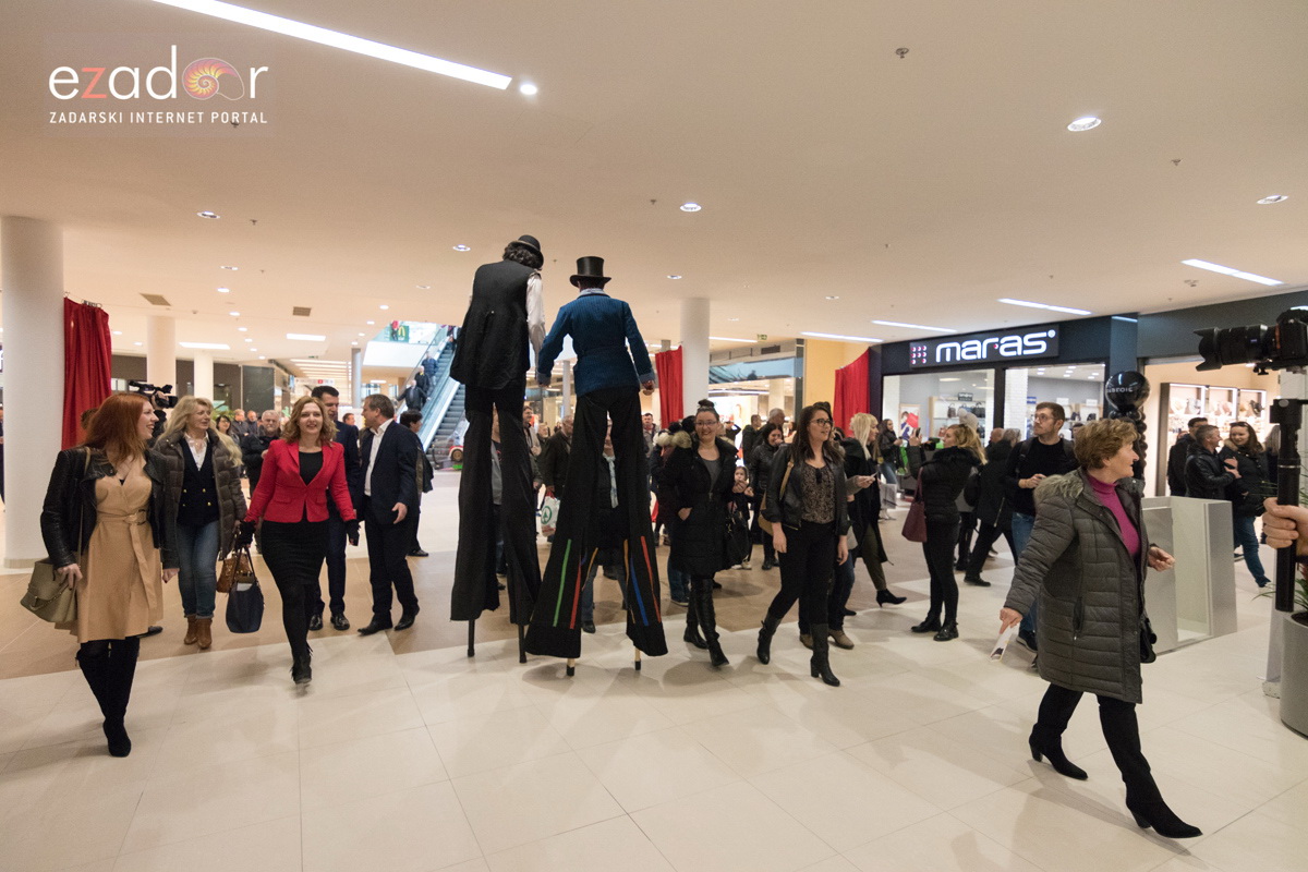 Svečano otvoren novi dio trgovinskog centra Supernova Zadar