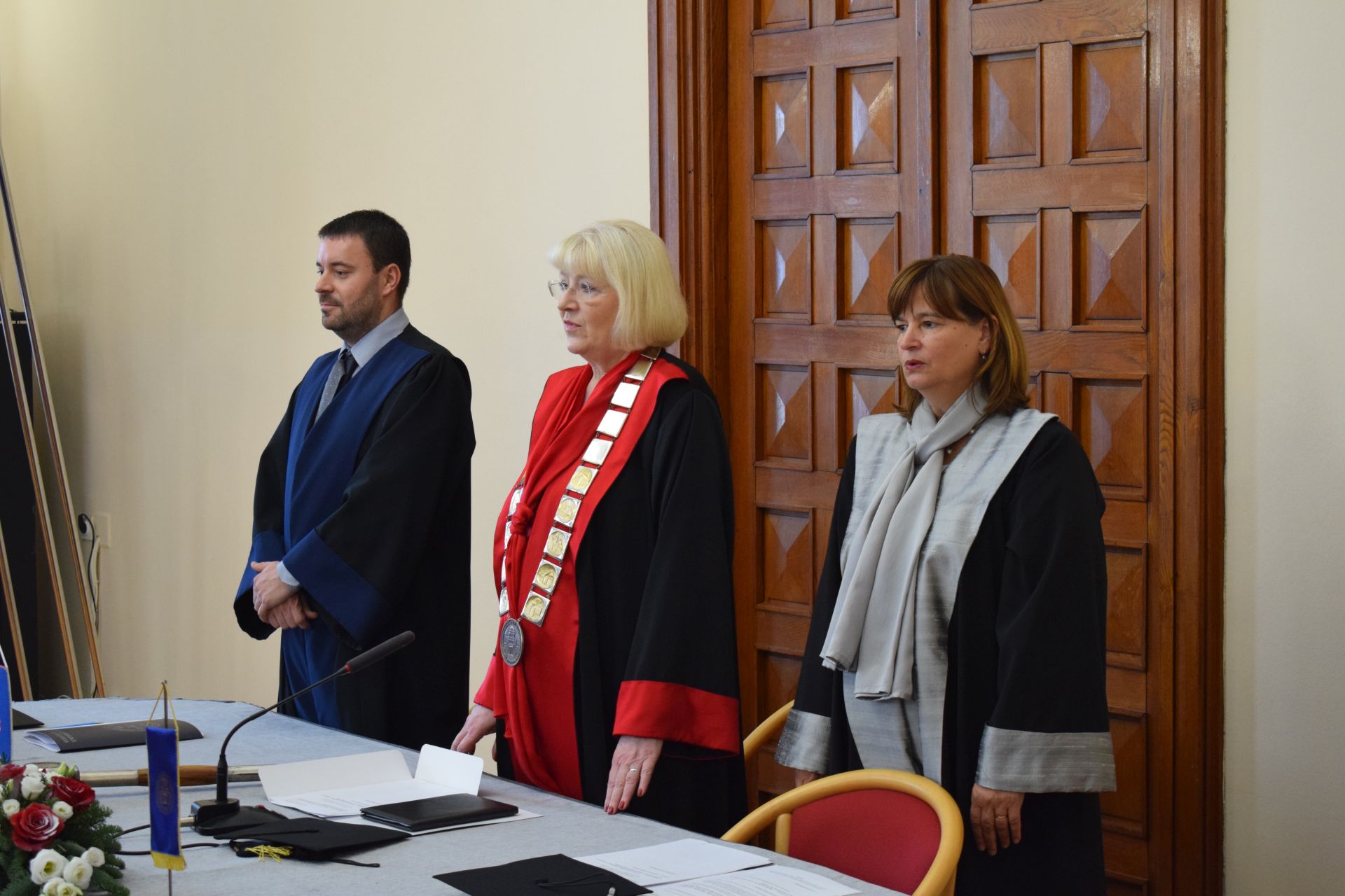 Na Sveučilištu u Zadru promovirano 160 magistrica i magistara Na Sveučilištu u Zadru promovirano 160 magistrica i magistara