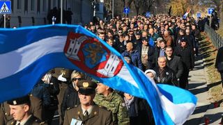 Image 380841 (auto) Image 380841 (auto)