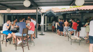 Turanjska fešta u Menfisto baru, 16.7.2015. (foto: Ivan Toman) Turanjska fešta u Menfisto baru, 16.7.2015. (foto: Ivan Toman)