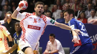 Bec, 310110.
Austrija je domacin EURO 2010 u rukometu od 19-31 01.10. U Becu se igraju utakmice poufinala i finala. Polufinale su izborile reprezentacije Islanda, Francuske, Poljske i Hrvatske. U polufinalnim utakmicama finale su izborile reprezentacije F