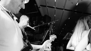 Toto i kraljice u Posh Pubu – foto Ivan Toman Toto i kraljice u Posh Pubu – foto Ivan Toman