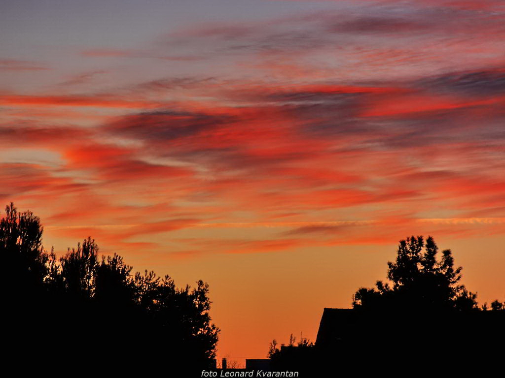 Oblaci nad Zadrom, Foto: Magla promijenila uobičajene prizore grada i okolice, Foto: Leonard Kvarantan Oblaci nad Zadrom, Foto: Magla promijenila uobičajene prizore grada i okolice, Foto: Leonard Kvarantan