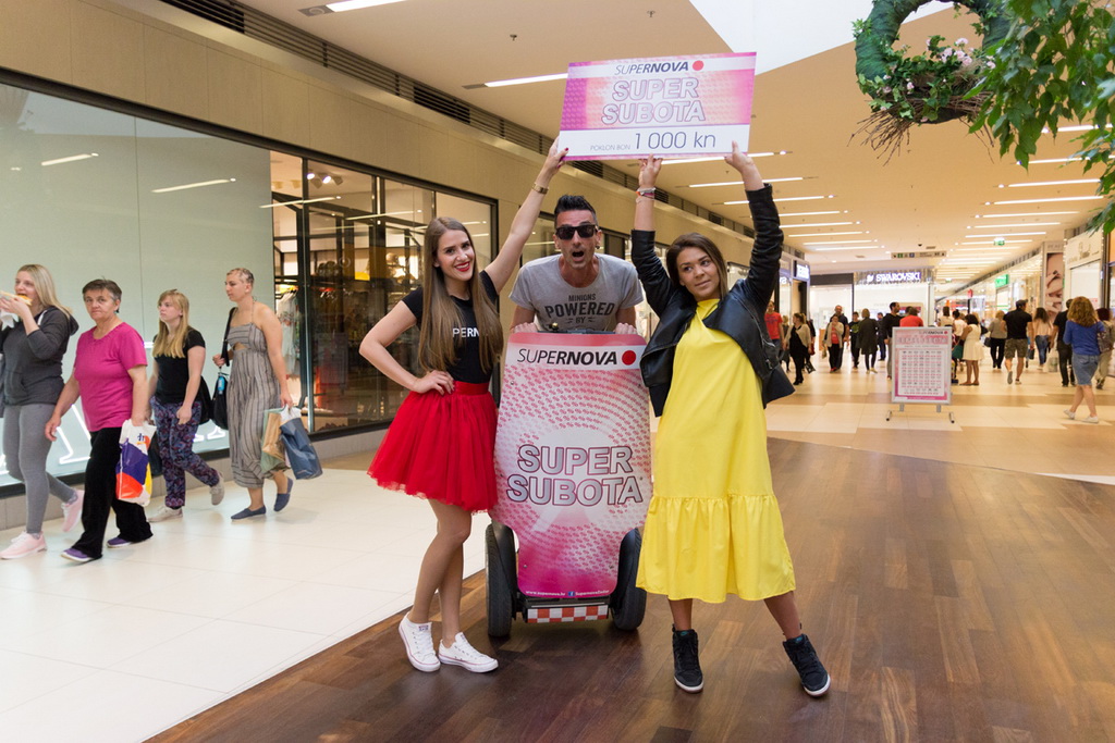 Majčin dan i Super subota u centru Supernova