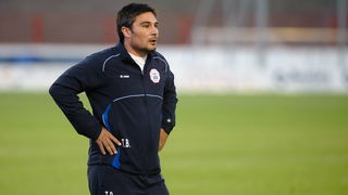 Split, 150912.
Stadion Park mladezi.
Nogometna utakmica 8. kola MAXtv 1. HNL Prve lige izmedju RNK Split i NK Zadar.
Na fotografiji: trener Splita Tonci Basic
Foto:Tom Dubravec / CROPIX Split, 150912.
Stadion Park mladezi.
Nogometna utakmica 8. kola MAXtv 1. HNL Prve lige izmedju RNK Split i NK Zadar.
Na fotografiji: trener Splita Tonci Basic
Foto:Tom Dubravec / CROPIX