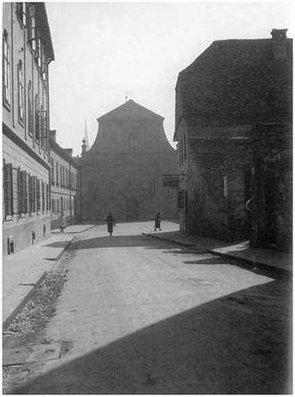 Image 1192781 (auto)