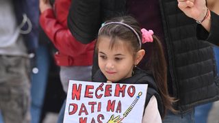 U Zadru novi prosvjed protiv covid potvrda