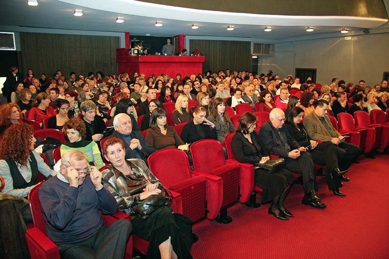 HKK Zadar – Staklena menažerija HKK Zadar – Staklena menažerija