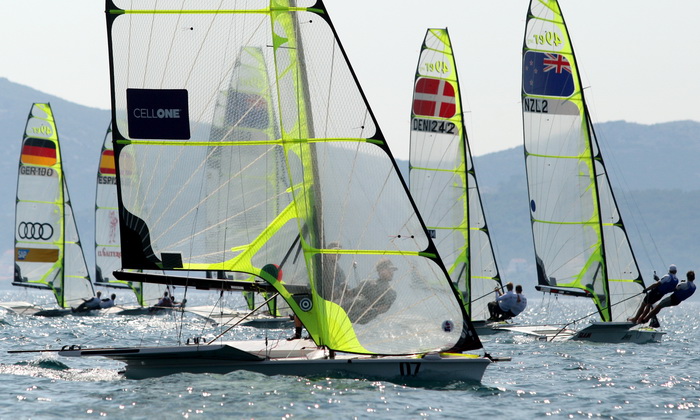 Zadar, 120512.
Danas zavrsava Svjetsko prvenstvo 49er-a u Zadru. Najbolje posade svijeta jedrile su danas u Zadarskom kanalu. Vecina ce otici kuci na kratki odmor, a potom ce se ponovno okupiti pocetkom lipnja u Velikoj Britaniji, na iducoj regati Svjetsk Zadar, 120512.
Danas zavrsava Svjetsko prvenstvo 49er-a u Zadru. Najbolje posade svijeta jedrile su danas u Zadarskom kanalu. Vecina ce otici kuci na kratki odmor, a potom ce se ponovno okupiti pocetkom lipnja u Velikoj Britaniji, na iducoj regati Svjetsk