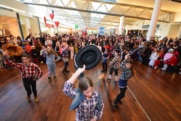 Superkarneval u Supernova centru uz Jacquesa Houdeka, Foto: Iva Perinčić