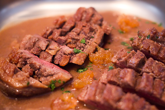 Restoran Pet bunara – “Šinjorina Dunja” (foto:Saša Čuka) Restoran Pet bunara – “Šinjorina Dunja” (foto:Saša Čuka)