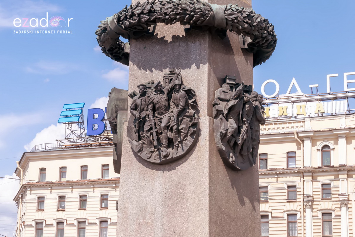 Đir po čudesno lijepom St. Petersburgu Đir po čudesno lijepom St. Petersburgu