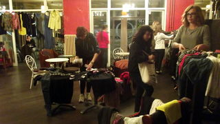 Buvljak u Q baru Buvljak u Q baru